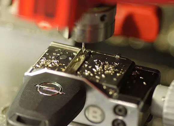 Universal Locksmith Store Seattle, WA 206-886-3864 - 11-Key-Cutting